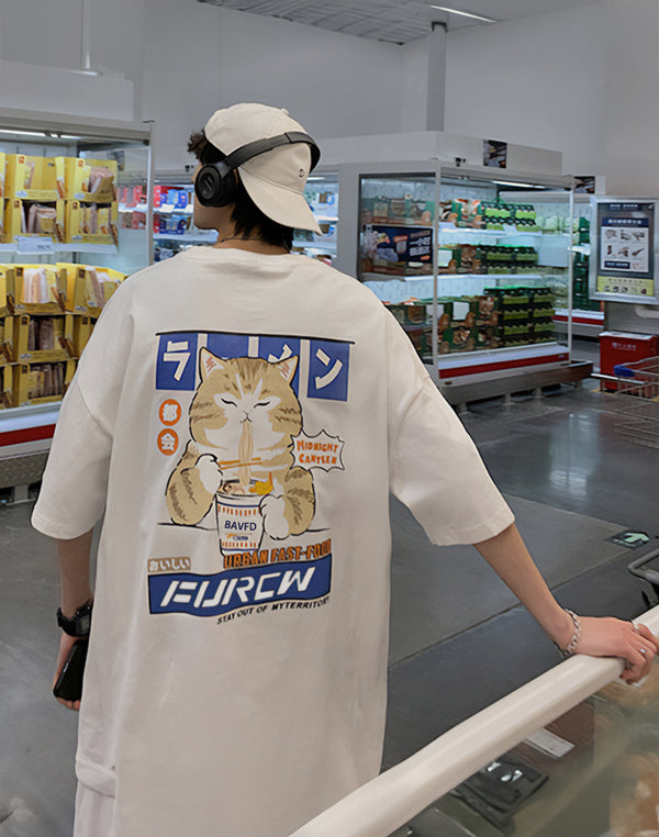 Cat Eating Ramen Harajuku Graphic T-Shirt in white