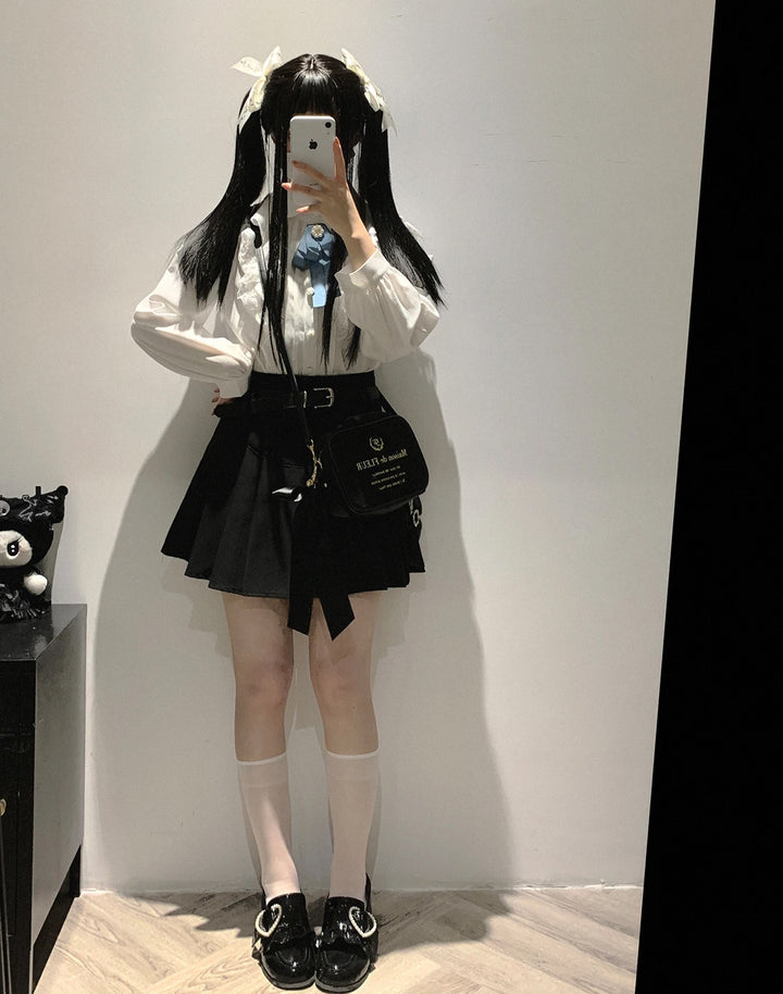 Model Styling Jirai Kei Ruffle Neck Bow Blouse - Fashion Forward J-Fashion Store Look
