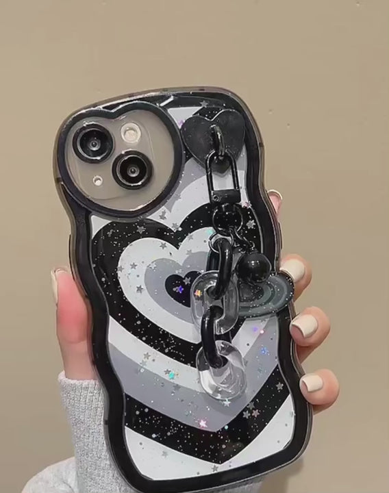 video showing detail of black heart wavy y2k phone case